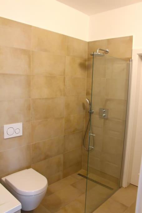 Paraderma Apartment Im Zentrum Baden Bei Wien מראה חיצוני תמונה